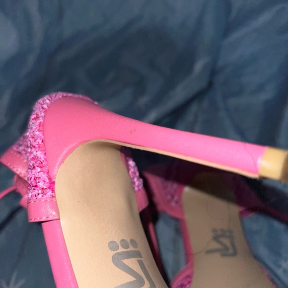 SHANE JUSTIN HEELS - Picture 5 of 6